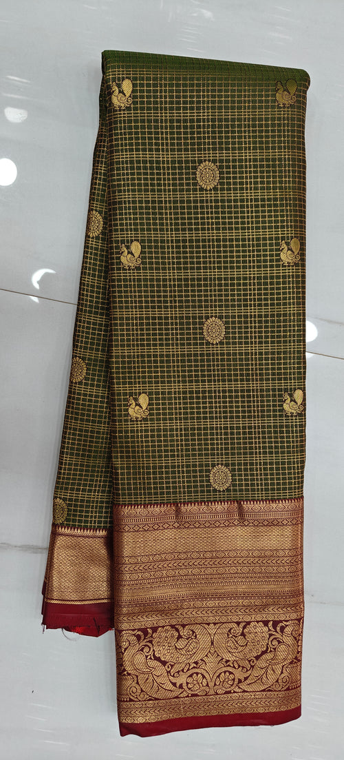 VINTAGE GREEN SAREE